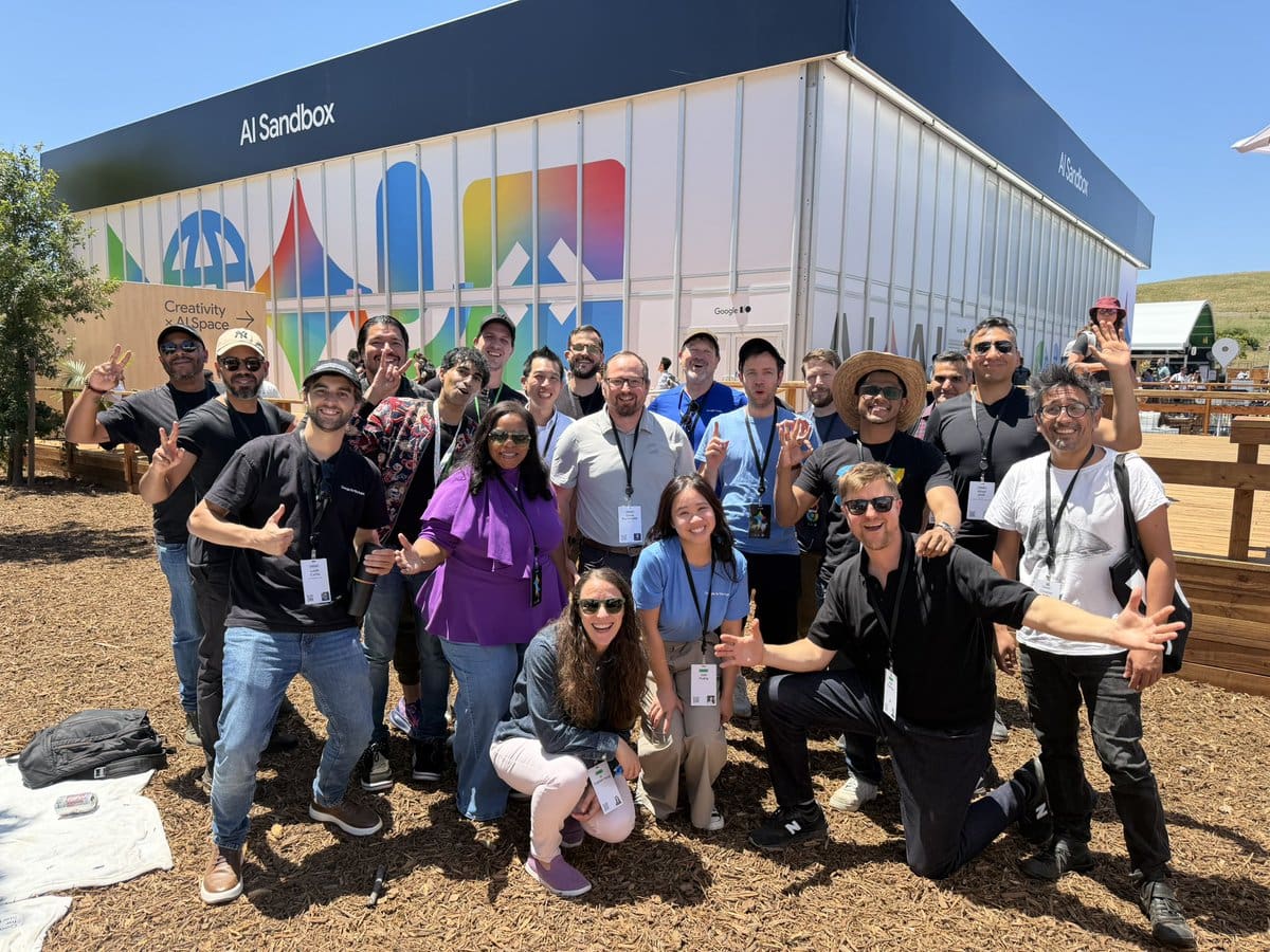 Addy with the Google Cloud startups community.
